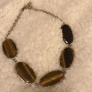 Kendra Scott necklace